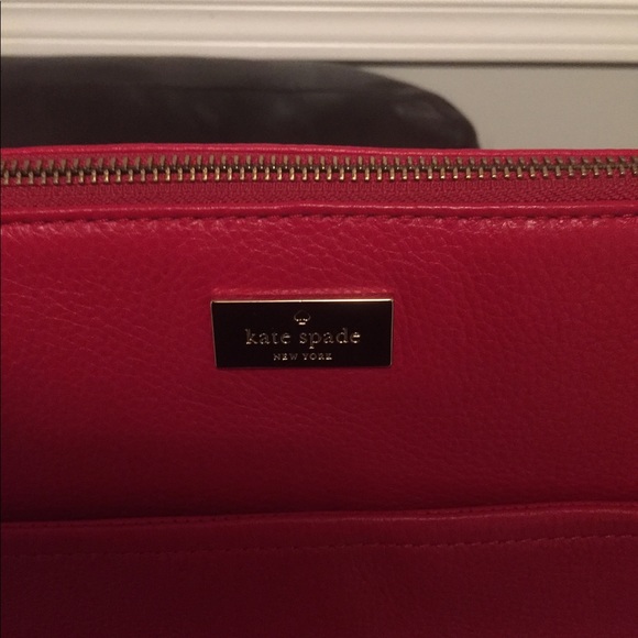Kate Spade purse/purchased for $355.00 US *never used* - Picture 8 of 8